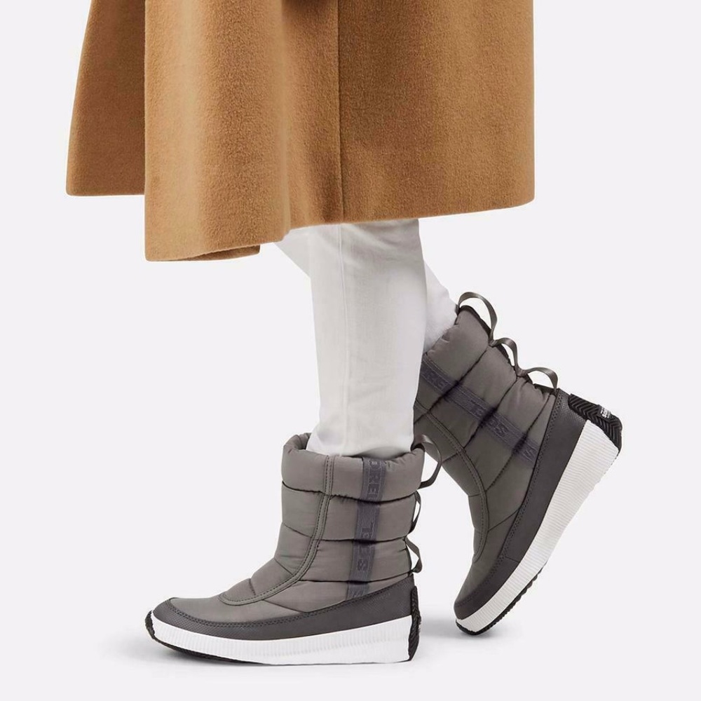 SOREL Out N About Puffy Mid Boot
